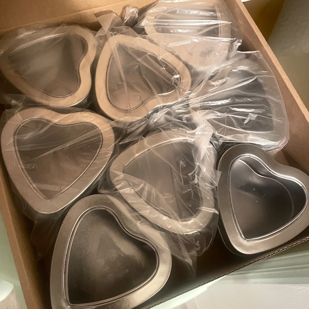 Heart-Shaped Metal Baking Pans